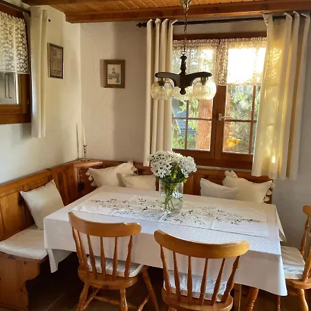 Chalet Mirabeau - Magnificent View & 4 Valley Skiing Chalet