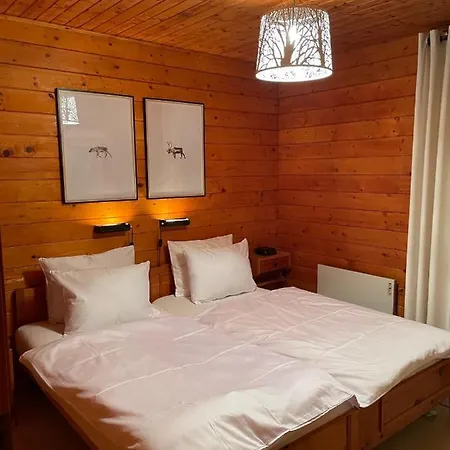 Chalet Chalet Mirabeau - Magnificent View & 4 Valley Skiing *